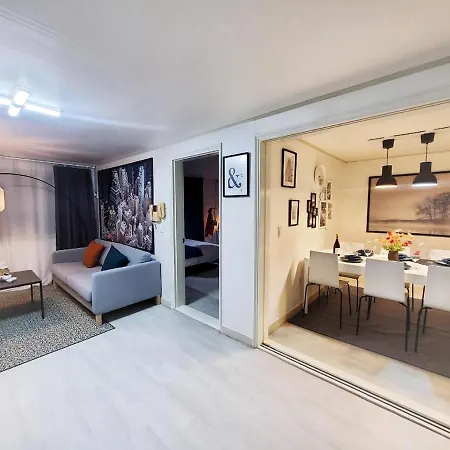Апартаменты Hongdae House